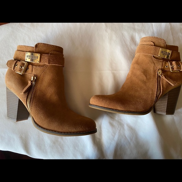 Guess Shoes - 🎉Host Pick🎉✨Like NEW Guess boots✨